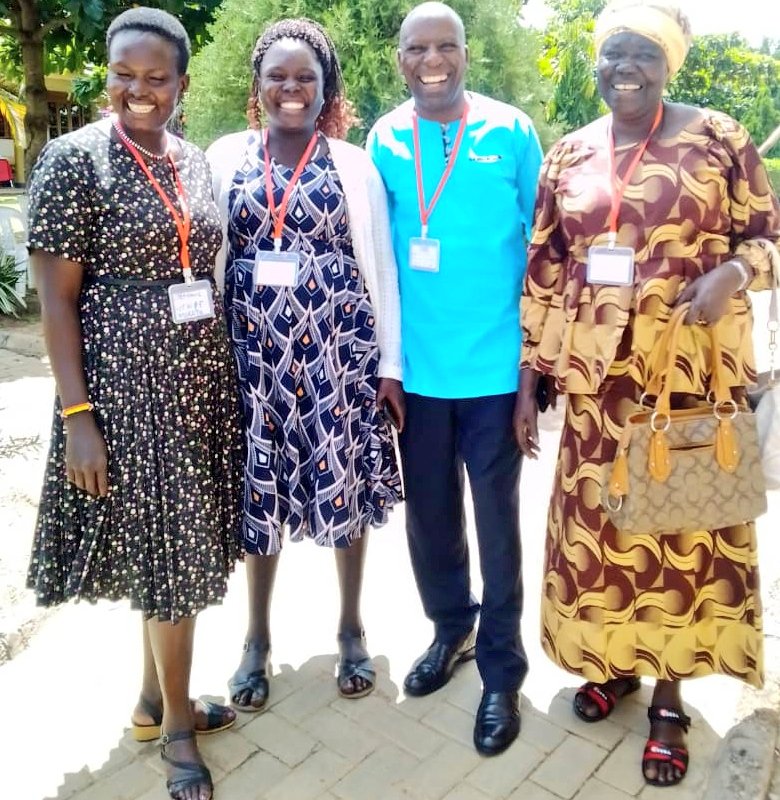 Our E.D., Andrew Byaruhanga, interacts with women leaders from the mining sector in Karamoja at the #MSHM organised by @giz_uganda.The women have been at the forefront of 'Saying NO' to mining activities that do not recognise the rights of women.@WoMin_Africa @EUinUG @DCAUganda