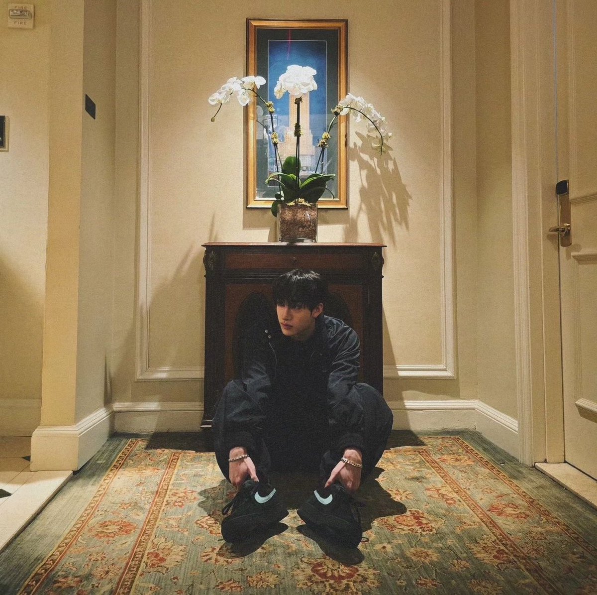 hate2admit_'s tweet photo. He makes me LOSE MY BREATH

#bangchan #방잔 #스트레이키즈  #bangchanedit #straykids #skz  #straykidsbangchan #skzbangchan #bangchanstraykids #bangchanskz #channie #wolfchan #chanedit https://t.co/91hVU1bBi6