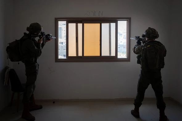This morning, the #Israel #Defense #Forces & Shin Bet launched an op to counter #terrorism in the #Jenin area, following #intelligence info fm Shin Bet on activity of armed #terrorists affiliated with the terrorist orgs #Hamas & GAP (PIJ) & of many terrorist infrastructures in