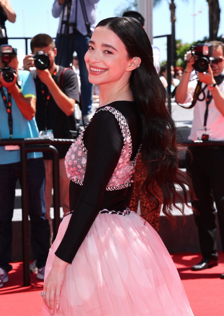 ANORA’s Mikey Madison on the #Cannes2024 red carpet.