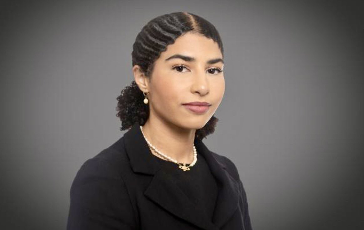 4KingsBenchWalk's tweet photo. 4KBW’s Daniella Adeluwoye secures an acquittal at Wimbledon Magistrates in her first trial, where her client was charged with possession of a knife in a public space. 
Daniella was instructed by Richard Brown at 
@bbmcriminallaw 

https://t.co/nzZyOQLDMm https://t.co/mtwFEkWRtx