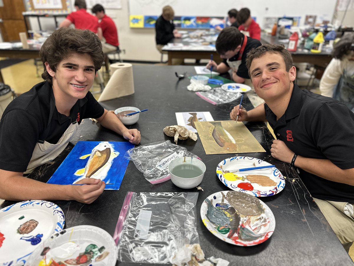 StanislausRocks's tweet image. Mrs. Lawson's 5th period class is enthusiastically adding the final touches to their fish portraits. 🐡🐠🐟