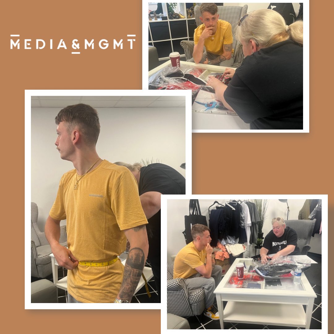 Conner Kelsall in the studio this morning planning and getting measured up for his kit for an away day trip to be announced very soon👀

If you are interested in having your boxing kit designed and produced, please don’t hesitate to contact us…

#kingkelsall #mediamgmt