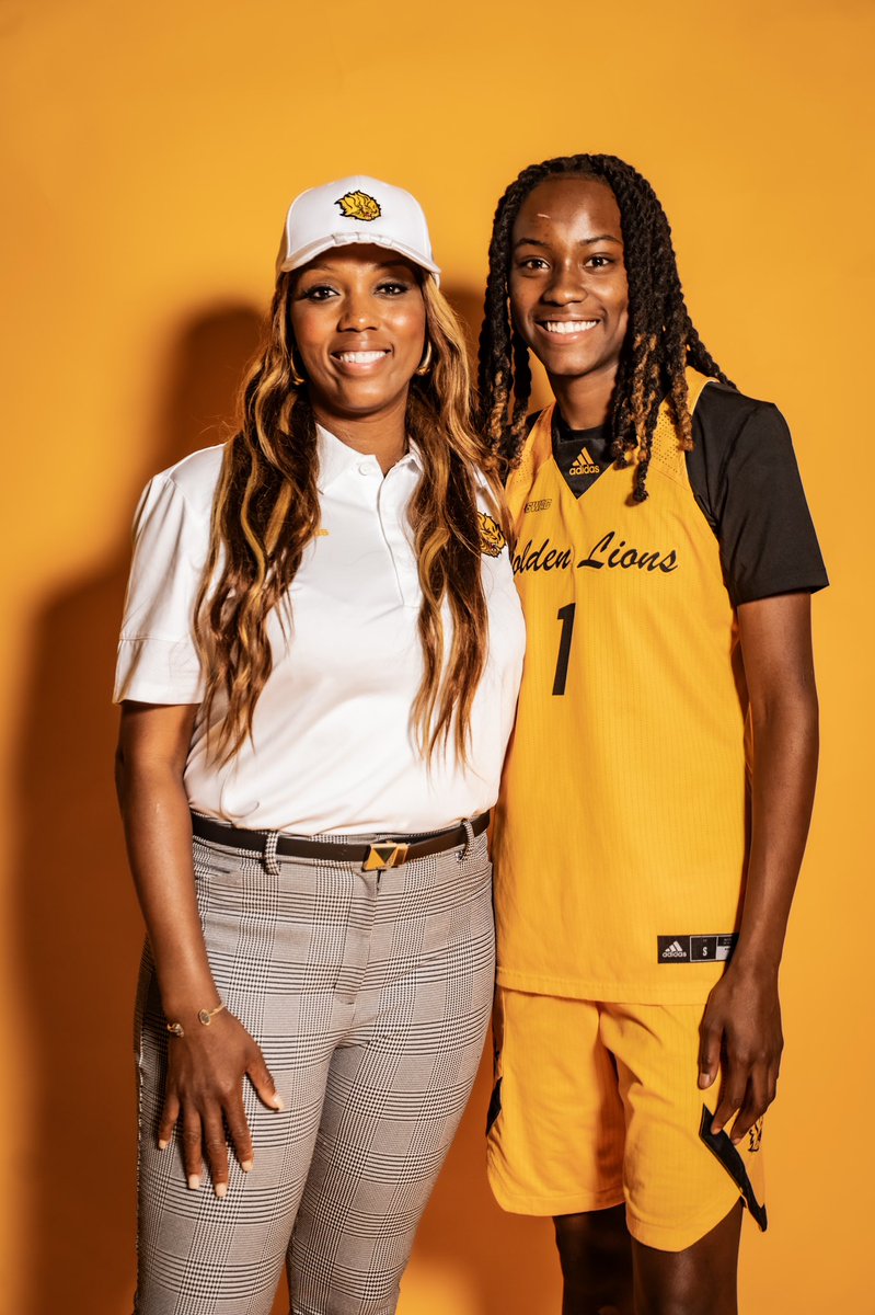 s901lee's tweet image. jump back in my bag, this ☝🏽 for the culture
#hbcu #swac #imback 🦁