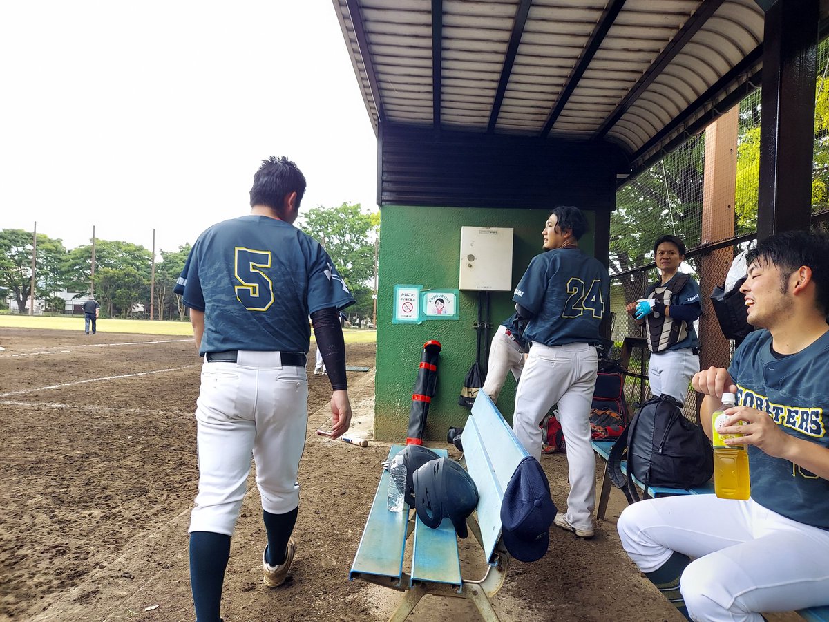 Foresters89's tweet photo. 5/19日金沢区民大会vsHEROsさん
H00040001I5 
F00400010|5
末永ー内野
金沢区民大会第3戦はHEROsさん
3回に4点と取るものの次の回に同点3ランを浴び同点にされるが7回に1点を返すが、すかさず同点にされ決着つかず！末永の力投が光った試合でした！🔥
#選手募集中
#横浜草野球チーム
#DMください https://t.co/SI7zXXZs1K