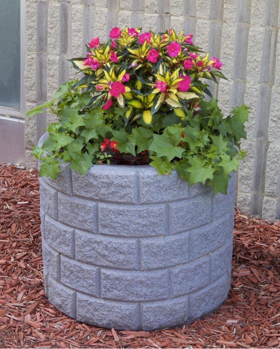 When you want a Rustic look,the Brickworks 24 Round #selfwateringplanter has a stone faced texture that provides the finishing touch to any landscape or streetscape. Sub-irrigation,save-water & comes in 17colors. @DesertPlanters #city #municipal #parklet #parks #patio #landscape