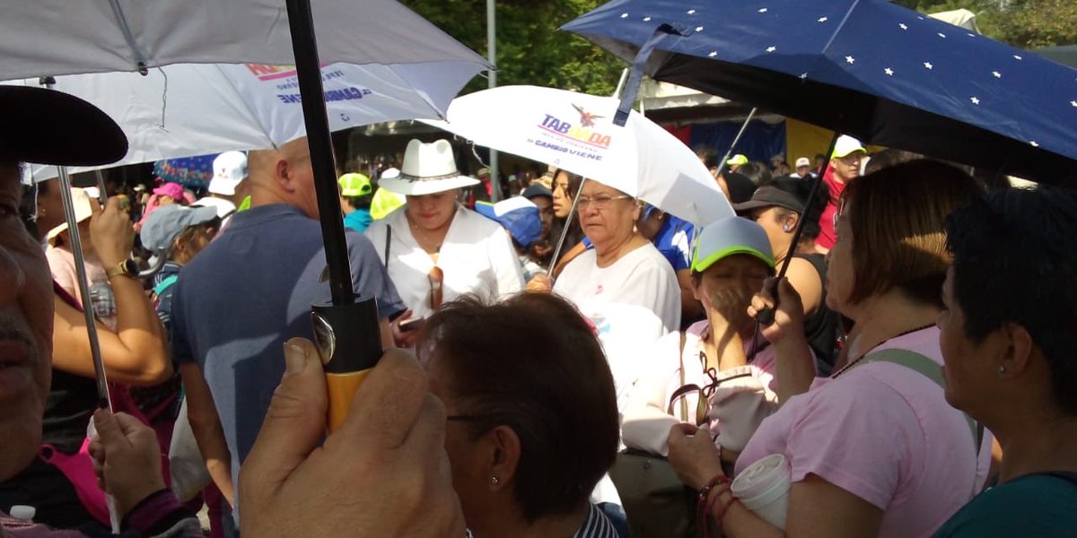 rosamaria195607's tweet photo. Saludos desde esta nuestra marcha con los compañeros de nuestro hermoso Predio La Angostura Alcaldia Álvaro Obregón https://t.co/5MKXaX3LgG