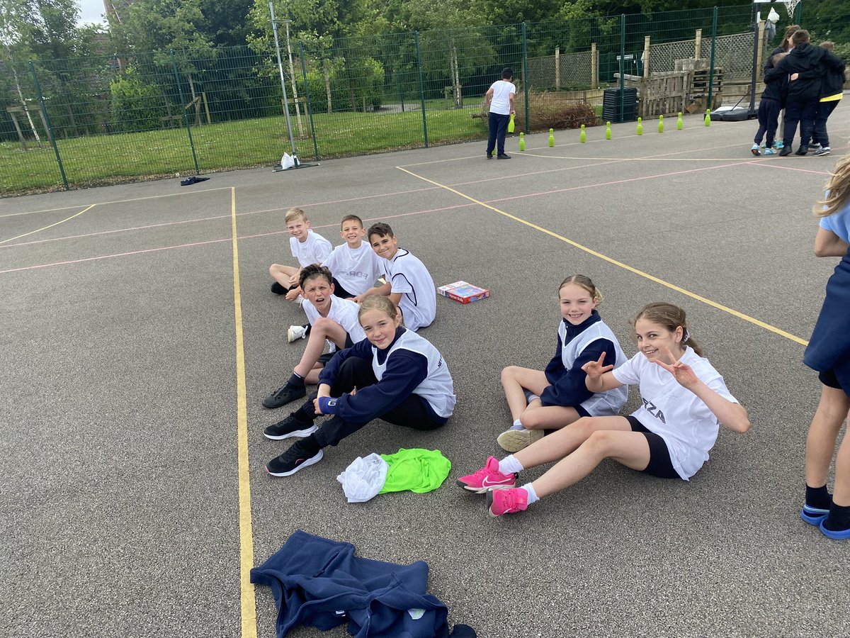 misskhankwp's tweet photo. Now some PE fun! https://t.co/z3ODul69FV