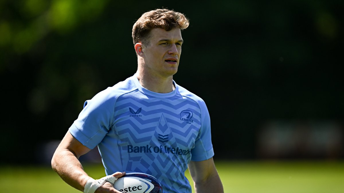 Getting set for Saturday. 💪 😤 #LEIvTOU #FromTheGroundUp