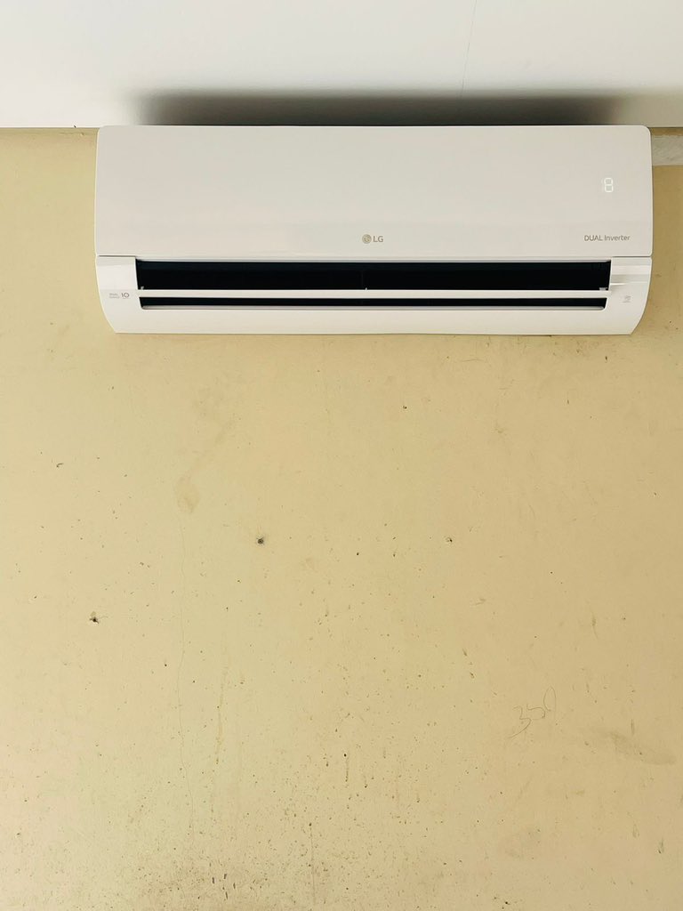 major_tech's tweet photo. 📍Birdswoods Richards Bay, LG AIRCONS installation by your cooling specialist Major Tech Engineering. We supply, install and service AIR CONDITIONERS. Call us on 0814926708 for quotes and assessments. https://t.co/l3jFrOTDR0