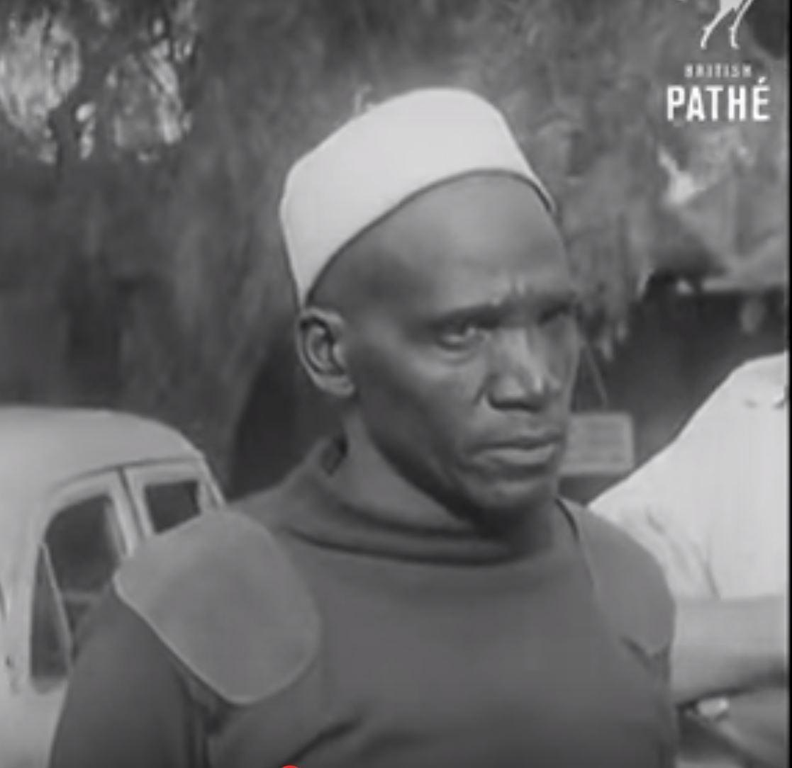 AfricanHub_'s tweet photo. Meet Ndirangu Mau, the man who shot & arrested Dedan Kimathi(Kenya's freedom fighter). Ndirangu betrayed his community and worked for the colonists. 

He was rewarded with $30 by the colonial govt. 

He bought a lorry which he intended to use for public transport. 

Locals shunned it & nicknamed it Muthirimo wa Kimathi (Kimathi’s leg). He died in 1986, as a rejected man

Your comments on this ...