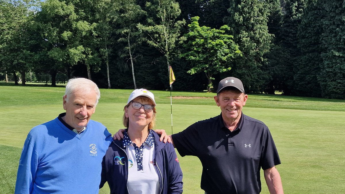 MidlandsGolfer's tweet image. Yesterday @mandy_ambert and I visited @KidderminsterGC for a review ahead of the next issue. Joined by committee members Peter &amp;amp; Frank here - course in good nick especially the greens which were quite outstanding 👏

@islandgreenuk @clubchoice @midlandsgolfuk #Issue99