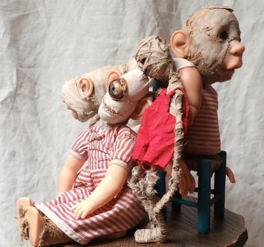 AgendaLisboa's tweet photo. O #FIMFA - Festival Internacional de Marionetas e Formas Animadas continua até 2 de junho. Esta semana há espetáculos no São Luiz, Teatro do Bairro, Museu de Lisboa e https://t.co/N62RNAnWIW - Teatro Luís de Camões. Passe por https://t.co/Axbw6bHcvJ e consulte toda a programação. https://t.co/mEB7Kjgyvu