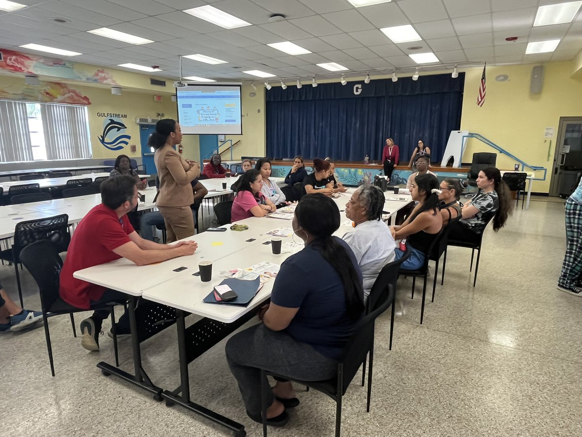 Lori Canning tweet media