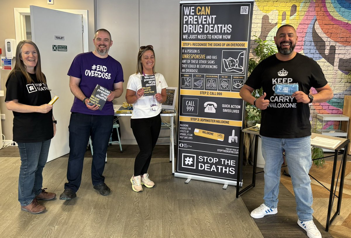 Emir_Taha01's tweet photo. Solid morning @SimonCommScot hub. 8 people naloxone trained & many harm reduction conversations had. Massive thank you to everyone for their support especially the lovely Julie & Liz. Now road tripping to Peterhead! ๐ #naloxone #StopTheDeaths #TodayAtSDF https://t.co/0gk0M8EKRv