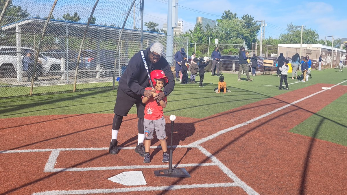 ⚾⚾ T-Ball Season in Full Swing ⚾ ⚾ Atlantic City youth (Grades K-2) taking part in AC Rec T-Ball on Monday evenings have been having a blast and learning a lot about the game of baseball so far, and it's not too late to sign up! acnj.gov/News/View/1893…