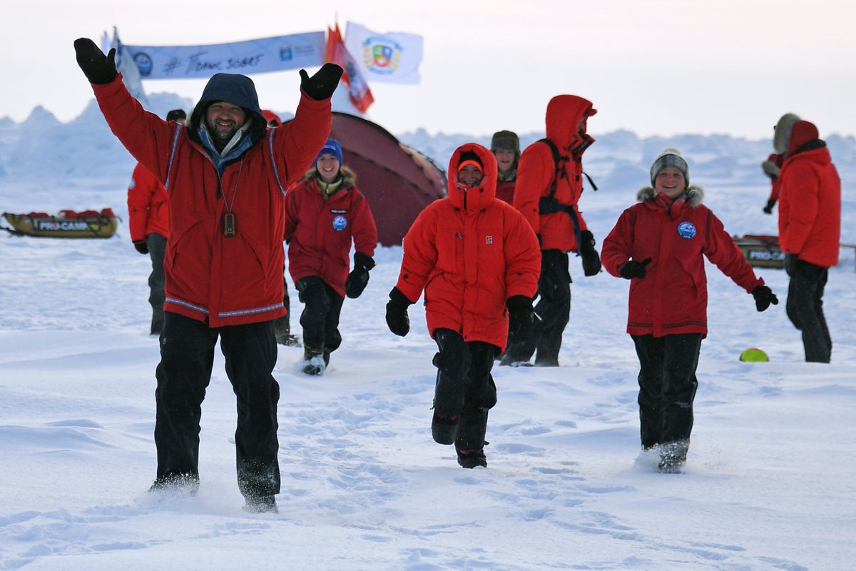 🧊 On May 21, Russia celebrates Polar Explorer Day! Today we cherish many generations of professionals who dared to overcome the impossible, heading to the remotest regions on Earth to collect valuable scientific data and help preserve the unique nature. And did so in style!