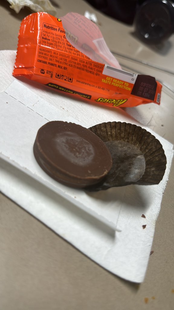 Hail_Sithis's tweet photo. @reeses where are my ridges? https://t.co/7D8FbZ5U31