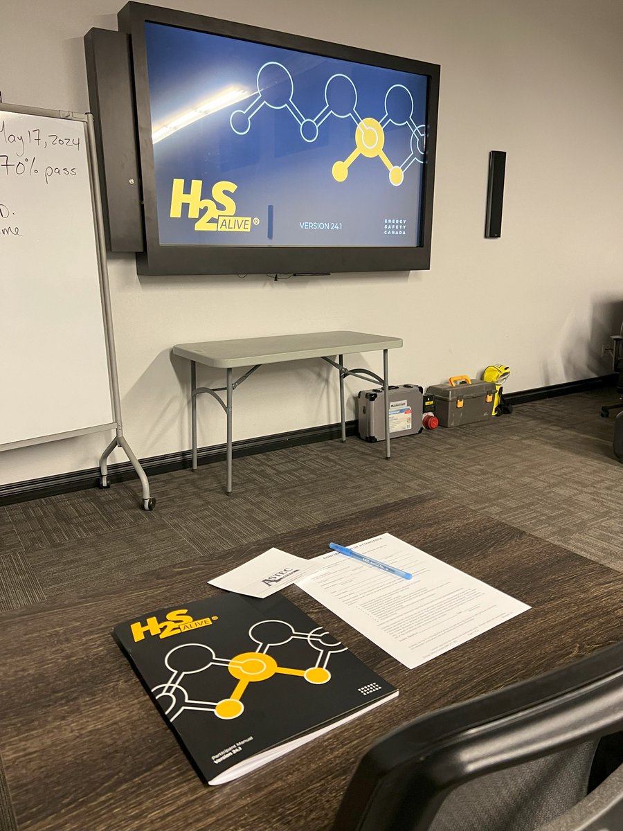 ASTECSAFETY's tweet image. Look what showed up in our classroom? The new H2S Alive Course from @EnergySafetyCan. ASTEC offers this course 2-3 times per week in #Lloydminster, &amp;amp; on a regular basis  in #Bonnyville &amp;amp; #Provost. Give us a call at (780) 875-0331 to book your spot, today! #yll