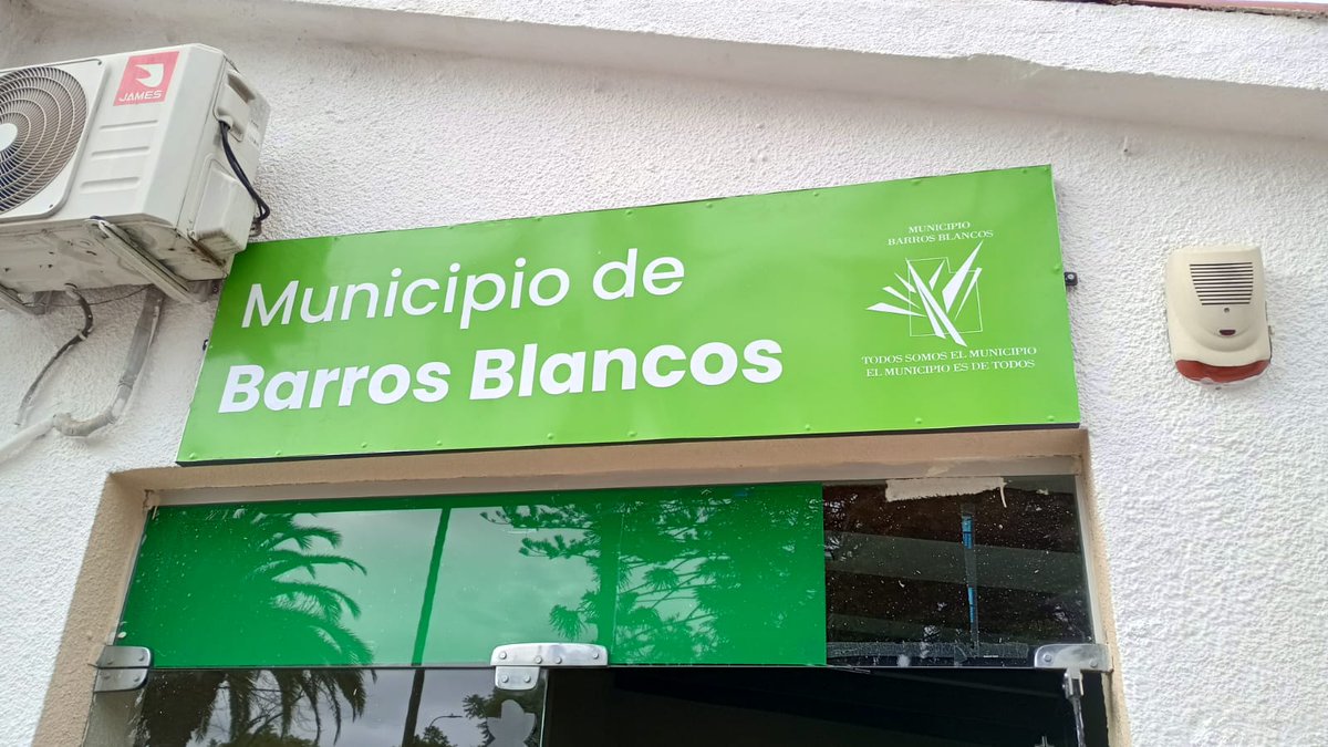 Participacionic's tweet photo. ¡Bienvenida!

Visita de la senadora chilena Isabel Allende al Centro Cívico Salvador Allende, municipio de Barros Blancos. https://t.co/KtDqIhbtdI