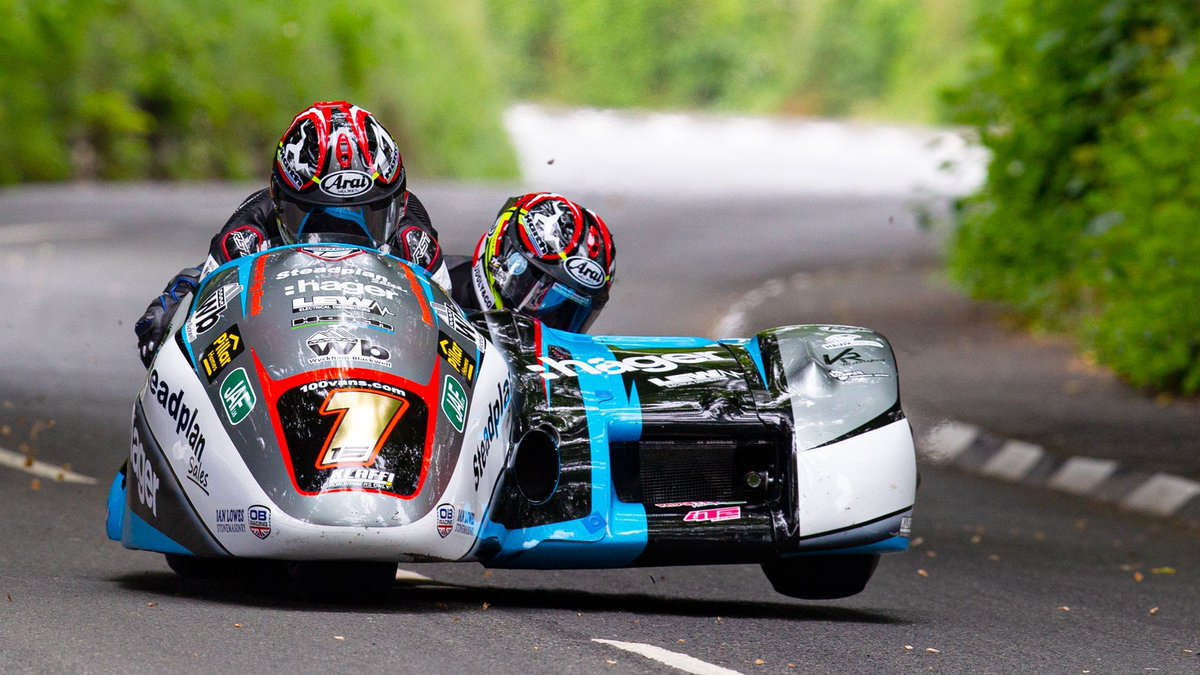 ttracesofficial's tweet photo. With the dominant pairing of Ben &amp; Tom Birchall no more, the Founds &amp; Walmsley outfit in hot form, and the Crowe brothers looking to bounce back from an injury-hit TT last year, the 2 @3wheelingTT Sidecar Races at #TT2024 look to be close:

🔗 https://t.co/W18dYWgWp3 https://t.co/xkOsVFKOAA