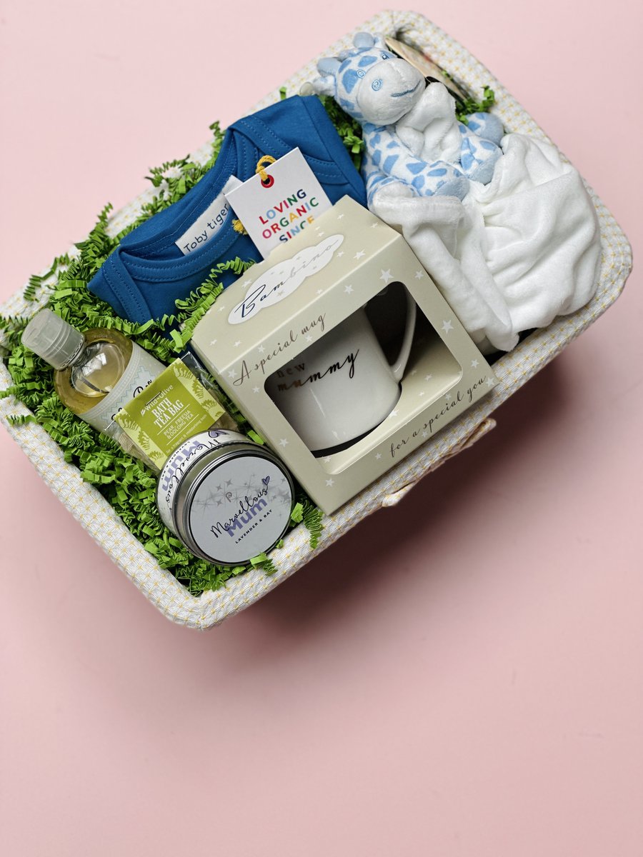 Today's Gift Basket Of The Day is 'Mummy and Baby Boy Gift Basket' 👶

ow.ly/UrwQ50RJXK9

Follow & RT to enter #prize draw to #win a Gift Basket. More info via our blog.

#dailydispatch #gifts #competition #giftbasketsrule #babygifts #babyboygifts