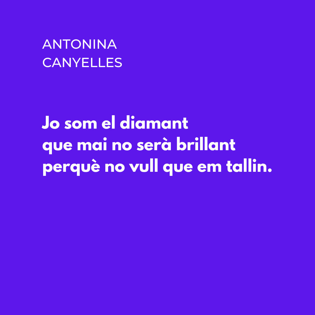 Uns versos d'Antonina Canyelles, del recull Bistecs de pantera. El va publicar <a href="/ed_Lapislatzuli/">Lapislàtzuli Editorial</a> el 2023.

#poesia #poesiaencatala #poesiaencatalà #poesiacatalana #donespoetes #poetesmallorquins #poetesmallorquines #antoninacanyelles @antoninacanyelles