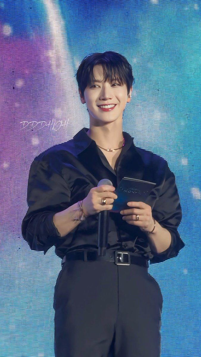 240518 MC TEN 🐱🎤💜

#TEN #TENLEE #เตนล์
#WayV #NCT
#IkonyxBKK2024