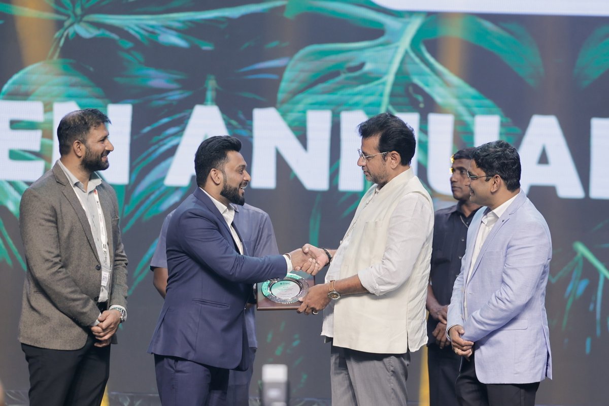 Mtap_Tech's tweet photo. MTAP Technologies has been recognized as the Innovative Titans of the Year in Tech Manufacturing by the Telangana Facility Management Council at the 10th National FM Summit. 

#mtap #mtaptechnologies #10thAnnualFMSummit #TFMC2024 #awards #recognition #techevent https://t.co/Qvopp4253g
