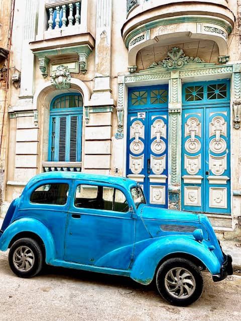 CubaCasa's tweet photo. #BlancBlue1924 takes you closer to everything in #Cuba!!! Contact us!!!👉   +1 (786)  443-9203 
#cubatravel #cubacasa #casaparticular #accommodationinhavana #cuba🌞 https://t.co/yvBakxf3x3