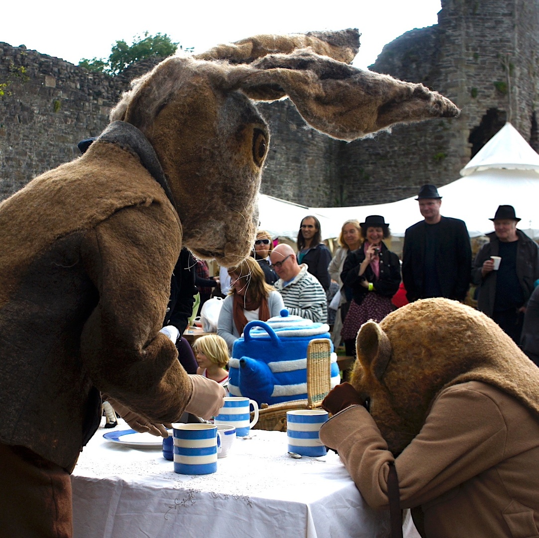 Abergavenny Food Festival (@afoodfestival) on Twitter photo Quick café cuppa or slow & savoured. #InternationalTeaDay crossing cultures and continents. However you take it, say yes to sustainable tea production and consumption. Meet <a href="/TeTrimTeas/">Tetrim Teas | Luxury Quality Natural</a> #ChantlerTeas #MooandTwo this Sept at #AbergavennyFoodFestival and have your own tea party! Quick café cuppa or slow & savoured. #InternationalTeaDay crossing cultures and continents. However you take it, say yes to sustainable tea production and consumption. Meet <a href="/TeTrimTeas/">Tetrim Teas | Luxury Quality Natural</a> #ChantlerTeas #MooandTwo this Sept at #AbergavennyFoodFestival and have your own tea party!