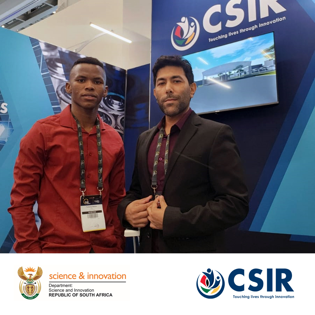 1/2 CSIR Energy Storage Testbed supervisor Renesh Thakoordeen & Energy Storage Testbed Operator Thabang Mabeo are representing #TeamCSIR at #EnlitAfrica2024: “Illuminating the future with #greenenergy solutions”.