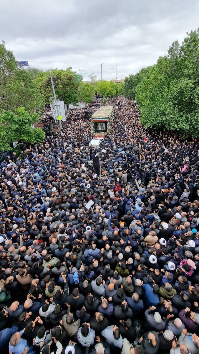 تبریز، لبریز از محبت مردم به #شهیدجمهور