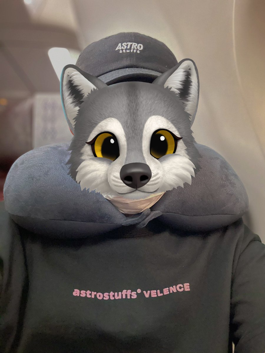 paokiat's tweet photo. ASTRO DAY 🫶🏻
Hat 🎩
T-shirt 👔
Pants 👖
Sock 🧦
Bag 💼
เหลือแค่ กกน.แล้วนะคร��บท��ขายไหม 🤣
#TRAVELCOLLECTION
#ExploreYourFunDestinations
#astrostuffs
@Astrostuffs_TH https://t.co/SmVofLAclC