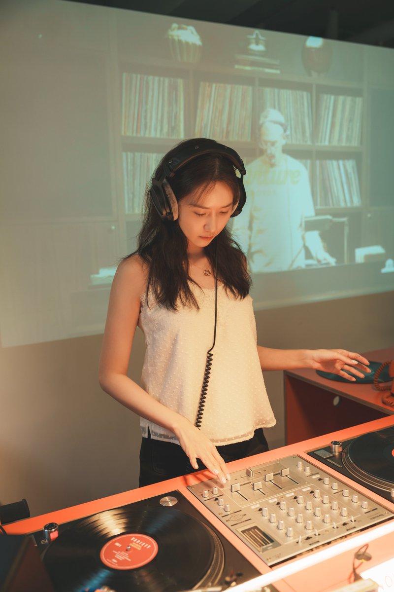 GirlsGeneration's tweet photo. 2024 LIM YOONA BIRTHDAY POP-UP 🎂
SO WONDERFUL DAY

📅 2024. 05. 24(FRI) ~ 06. 02(SUN) / 월요일 휴관
⏰ 11:00 ~ 21:00

📍 @일상비일상의틈 by U+
426, Gangnam-daero, Gangnam-gu, Seoul

#임윤아 #LIMYOONA
#소녀시대 #GirlsGeneration
#LIMYOONA_Birthday_Popup #So_Wonderful_Day https://t.co/B1Cv7LLrjq