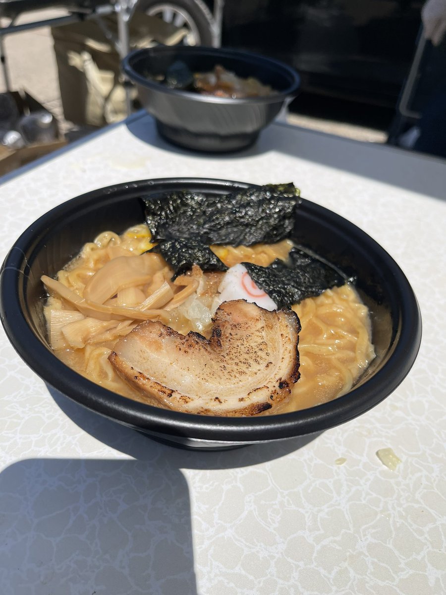 TAIGA7331's tweet photo. 映像の世紀 バタフライエフェクト
〜1杯のラーメンが招いた惨劇〜
エル•パライソ麻薬抗争の真実
ーーこれは、当時事件に立ち合った元カルテルのメンバーの証言である。
「いやなんかラーメン屋の配達員のリュックに、普通にP90入ってたんすよ。」
#CWT3 https://t.co/GQVukmZSd0