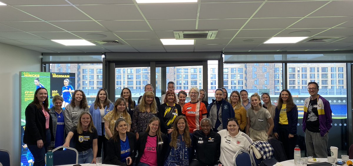 Carys_Ingram's tweet photo. Yma O Hyd!
There’s is nothing more powerful than a room of Women and allies coming together to empower one another 👏
@FairGameUK https://t.co/BW4xQLIYnB
