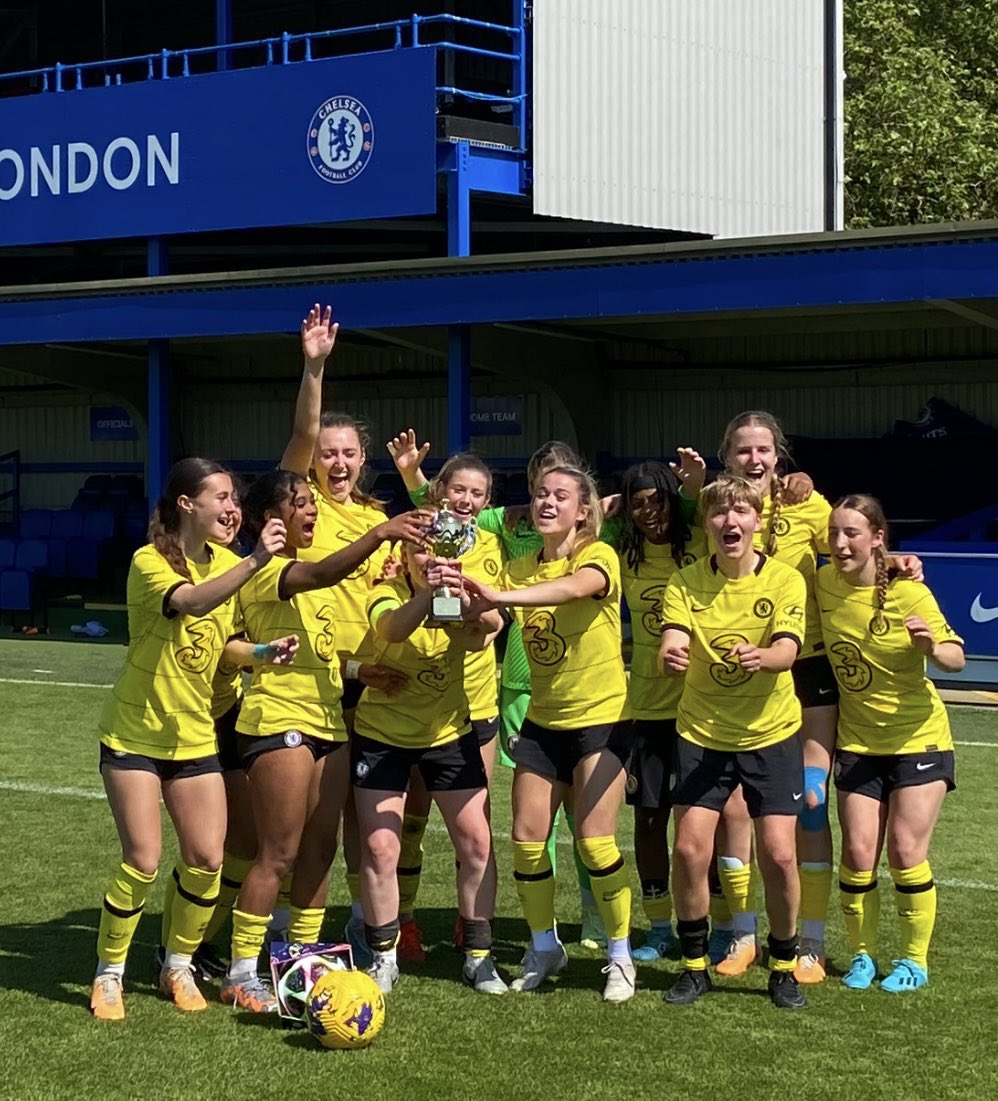 Well done to our own Summer Barrett and team @MountKellyFooty on winning the Chelsea Foundation Cup! 🤩🏆👏🏻