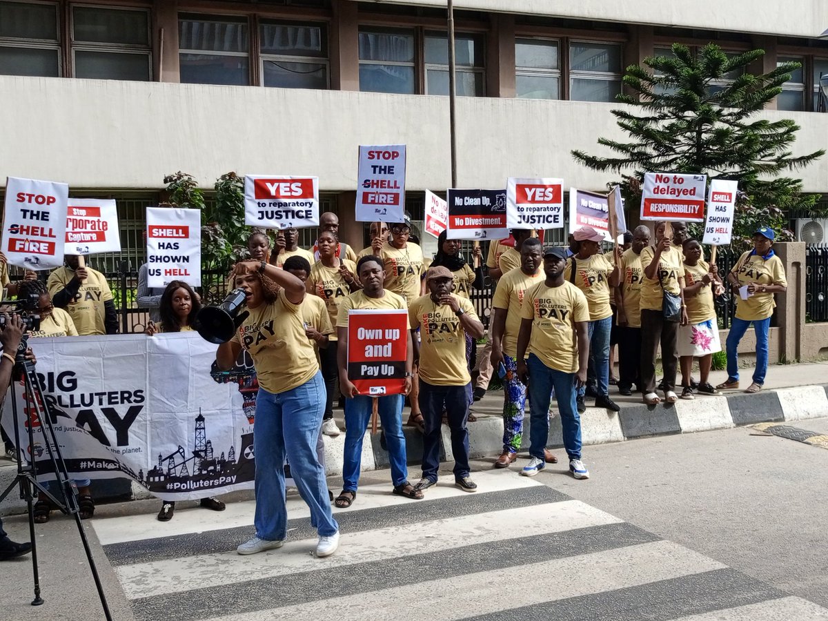 FNwapa's tweet photo. Today I joined civil society groups led by CAPPA to demand that SHELL Petroleum be held accountable for the Environmental Crises caused in Nigeria for the past 50 years before running away.
#cleanupnigerdelta
#climatechange
@SaharaReporters @ARISEtv @MobilePunch @CAPPAfrica https://t.co/NDGfCmSUgE