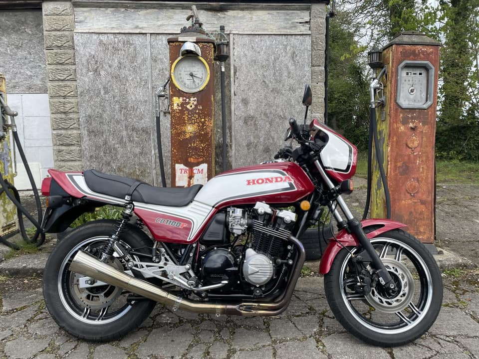 What a great photo! the CB1100F of Classic Bike Shows follower Malcolm Cupis. 🥰

Show us your CBs...

#classicbikeshows #motorcycle #motorbike #motorcyclelife #classicmotorcycle #classicbike #motorcycleclub #classicmotorcycles #motorbikelife #classicbikes #motorcycleevent