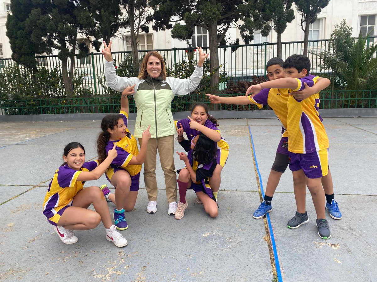 instituto_lope's tweet photo. El @instituto_lope participó en la XVI edición de los Encuentros Deportivos Intercentros por primaria en las categorías de fútbol, balón prisionero, baloncesto, tenis de mesa y ajedrez consiguiendo la victoria en balón prisionero y tenis de mesa. https://t.co/c9lHJrAoAX