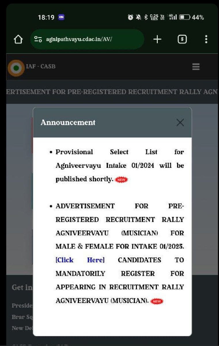 @IAF_MCC @wala_ara
Dear CASB ye bataiye ki aap Asc me bole the ki psl 13 may ko aayega lekin nahi aaya.
Aapke notification me likha tha ki 17 may ko aayega lekin nahi aaya.
Phir aap 17 may ko update dete ho ki psl shortly aa jayega lekin aapka shortly abhi tk nahi hua.#psl_do