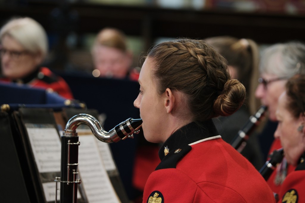 On the 18th of May, The Band of the Royal Anglian Regiment performed a concert in Bury St Edmunds in aid of the Royal Anglian Charity. The musical quality was exceptional, and highly appreciated. More about the band: bit.ly/RoyalAnglianRe…

#RoyalAnglian #MilitaryBand #Music