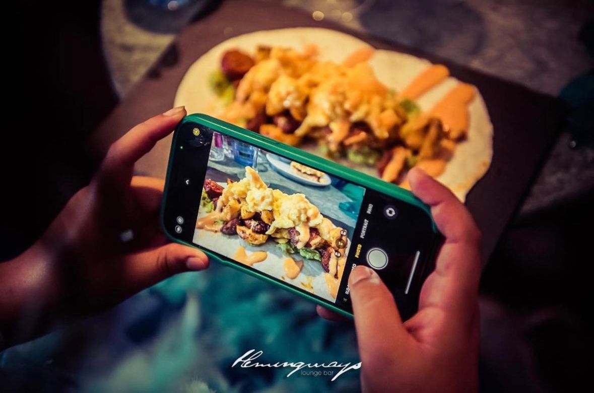 HemingwaysBar's tweet image. A brunch that's Instagram worthy? Yes please!

What better way to enjoy your weekend than with our 90 minute bottomless cocktails &amp;amp; prosecco brunch this Saturday and Sunday! Walk ins also welcome!

📲 bit.ly/3OEnqes 

#Wimbledon