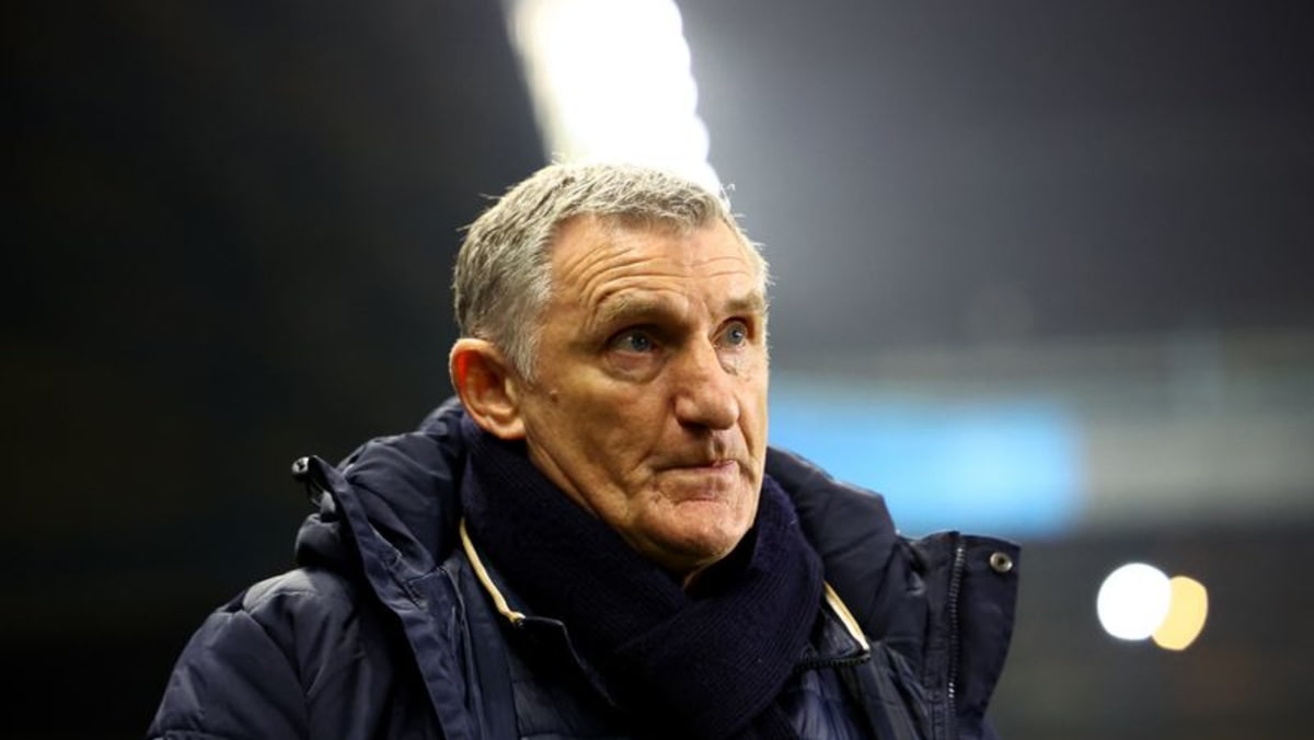 Mowbray steps down as Birmingham City manager after surgery cna.asia/3wLvJOR