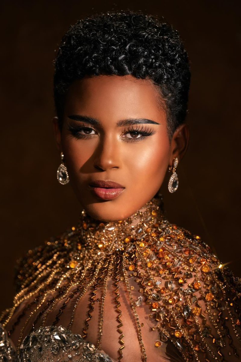 alexie_brooks's tweet photo. “Bultak sang Adlaw”

Gown: Rian Fernandez 
Director | HMUA: Malick Hilado
Photo: Aj Laylo
Studio: The Baby Village Studio

#MissUniversePhilippines2024 
#AbanseBabaye https://t.co/j2ZANP8Q5k