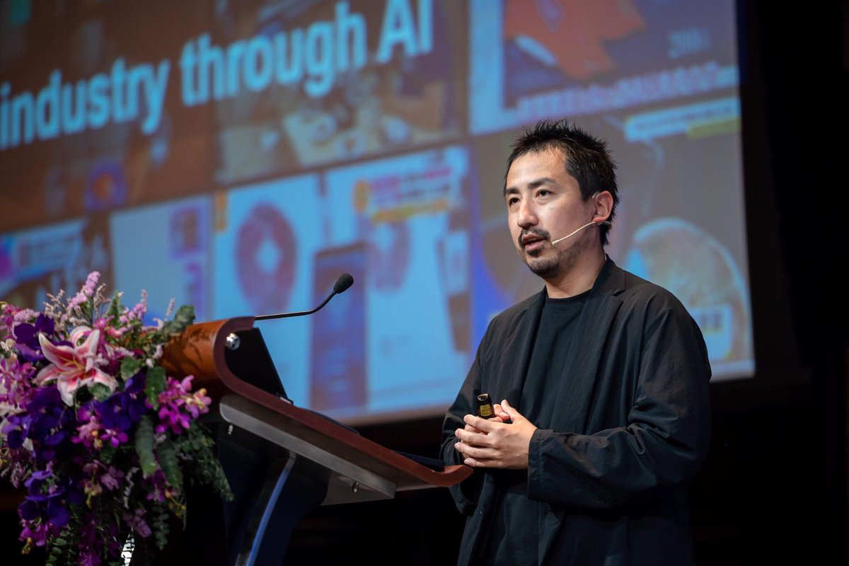 Kazuhiro Shimura is the Group Creative Director, Dentsu Inc, and also the project leader of TUNA SCOPE, the world's first AI solution which assesses tuna quality (“an expert eye for AI”).