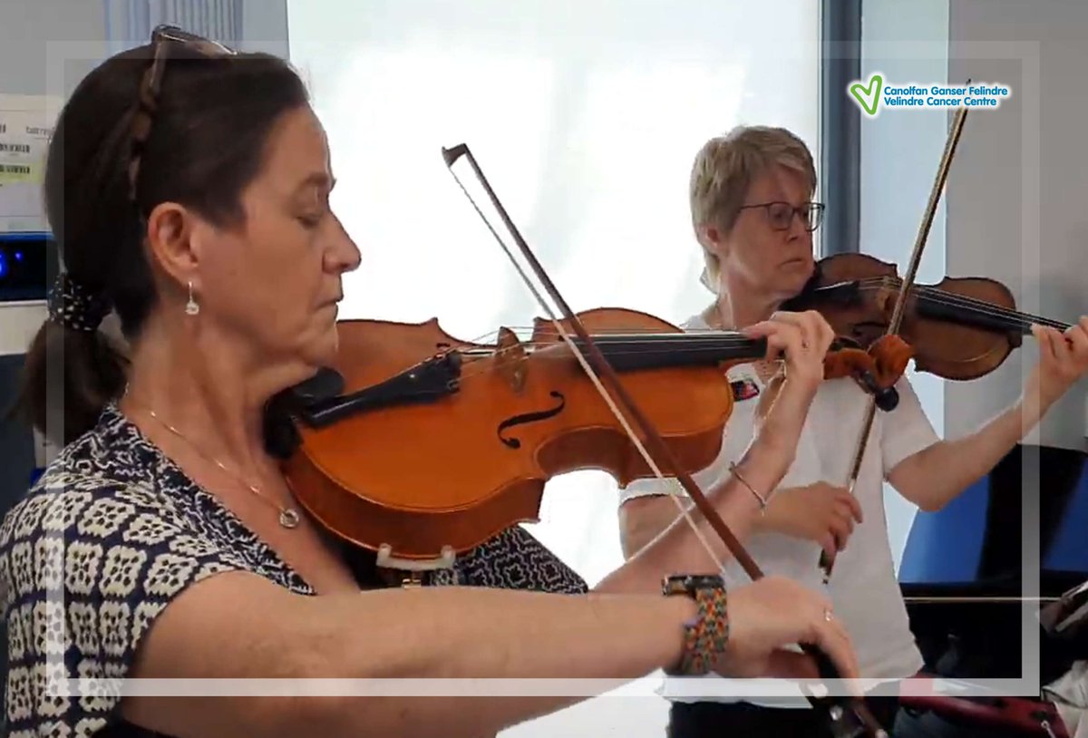 🎻 Yesterday, the sound of strings echoed across the Cancer Centre as patients were treated to a musical performance from two violinists from the @BBCNOW. We hope you enjoyed! 🎶