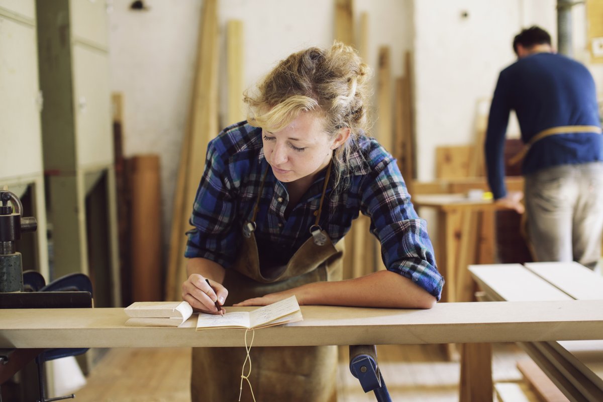 Today we launched the #DigitalBadging Commission, in partnership with <a href="/UfiTrust/">Ufi VocTech Trust</a>, which will transform the way individuals, employers, and organisations recognise and reward learning and skills development. Learn more: thersa.co/3UQax2n