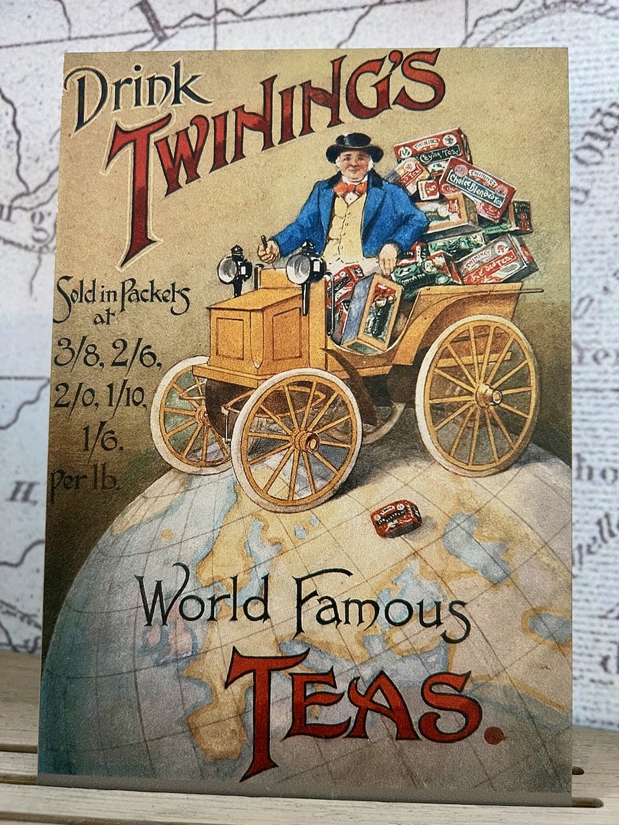 Happy International Tea Day!  Pictured is Twinings, London's oldest tea shop at 216 The Strand, has been there since 1706. ☕️ guidelondon.org.uk/blog/food-drin… 
📸 © Ursula Petula Barzey. #BlueBadgeTouristGuide #LDNBlueBadgeTouristGuides #LetsDoLondon #VisitLondon